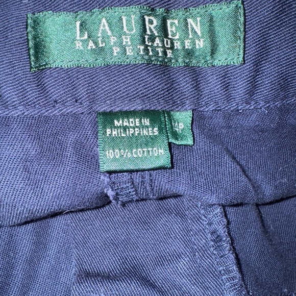 Lauren Ralph Lauren Shorts 14P Navy Chino 100% Cotton Flat Front Petite - Picture 7 of 9